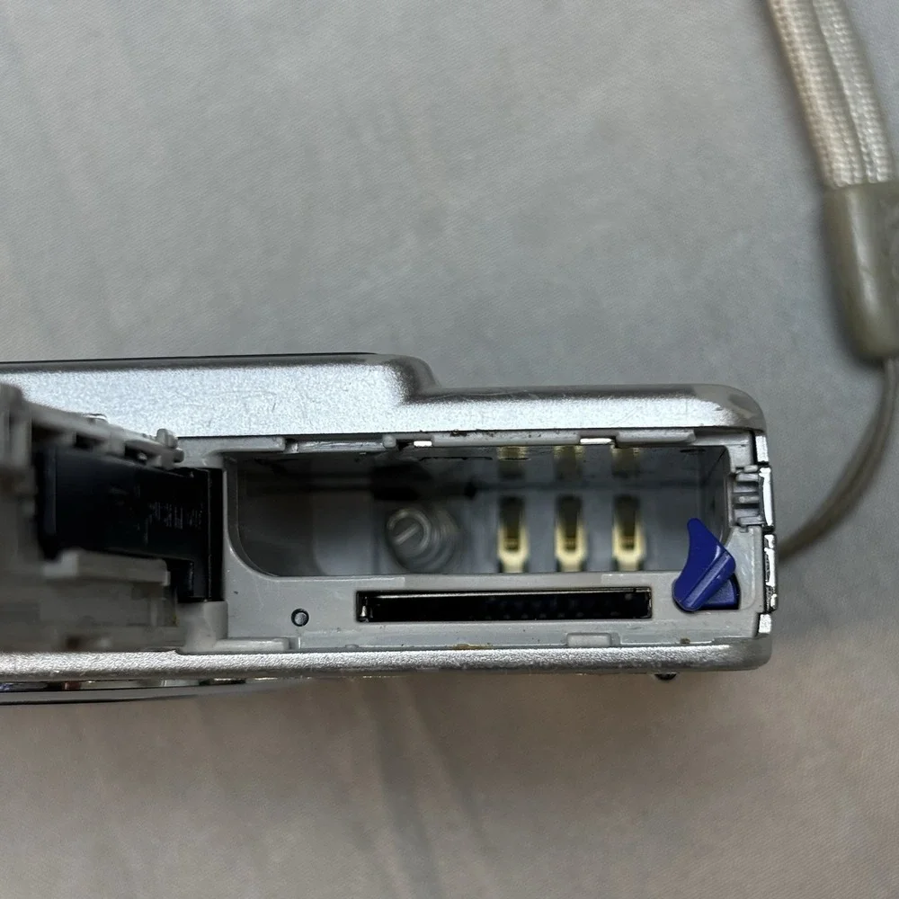 Sony Cyber shot Dsc -w55 Digital Camera Silver